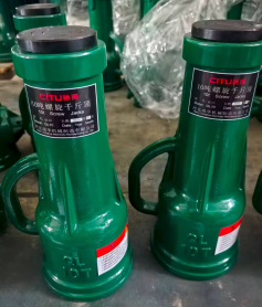 冠航螺旋千斤顶在桥梁维修中的作用